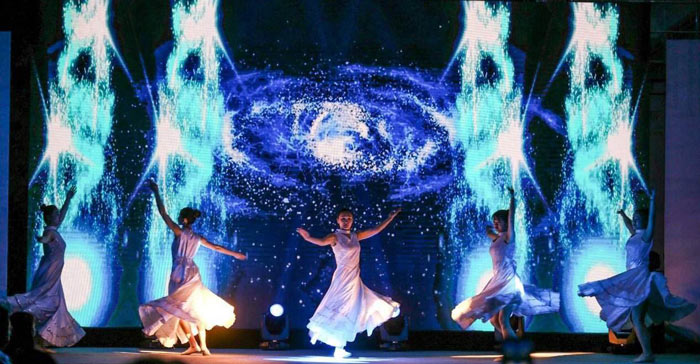 怎么規(guī)劃晚會(huì)策劃上的節(jié)目表演？